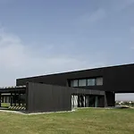 Casa Anjana Villa
