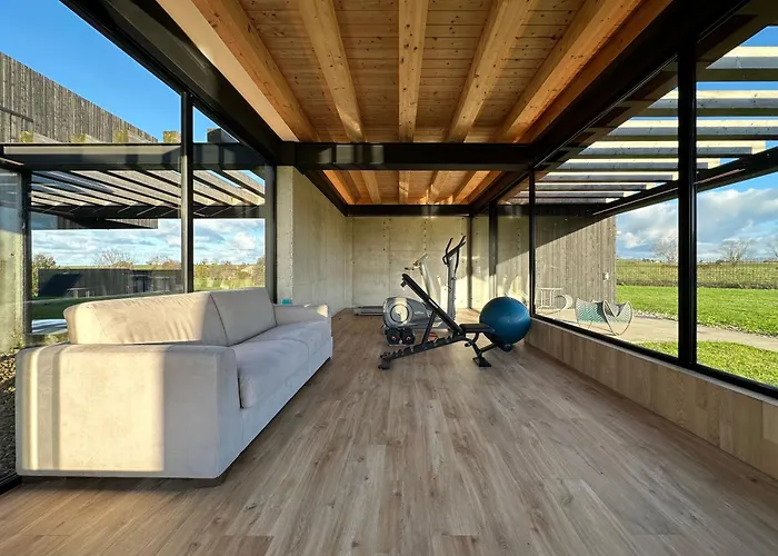 ヴィラ Casa Anjana